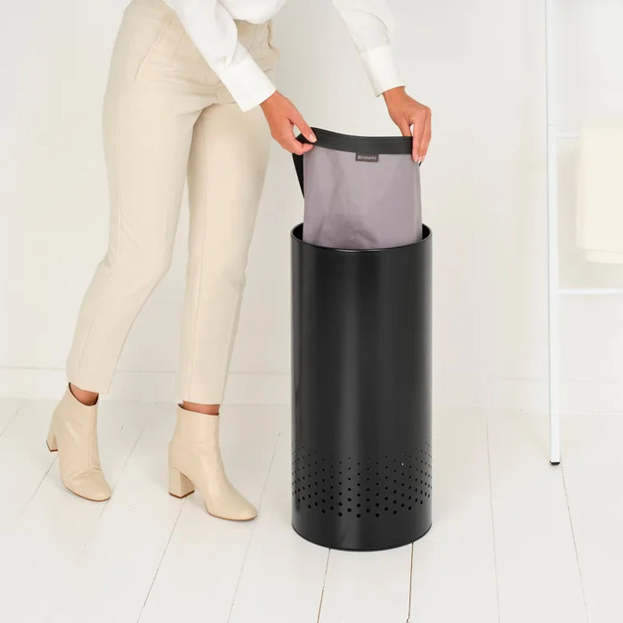 Корзина для белья 35 л Black Brabantia