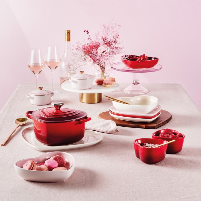 Жаровня 20 см/1,9 л Shell Pink Heart Le Creuset