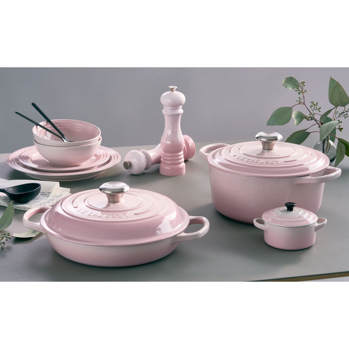 Shell Pink коллекция от бренда Le Creuset