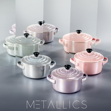 Мини-кастрюля / жаровня 10 см, Metallic Chiffon Pink Le Creuset