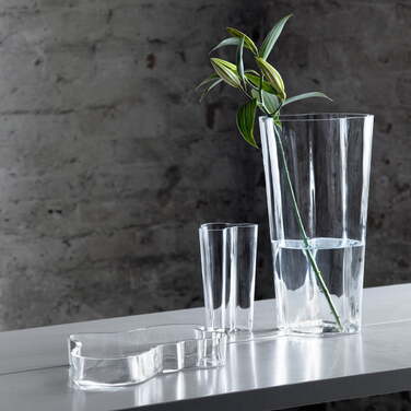 Ваза 25,1х19х20 см синяя Aalto Iittala