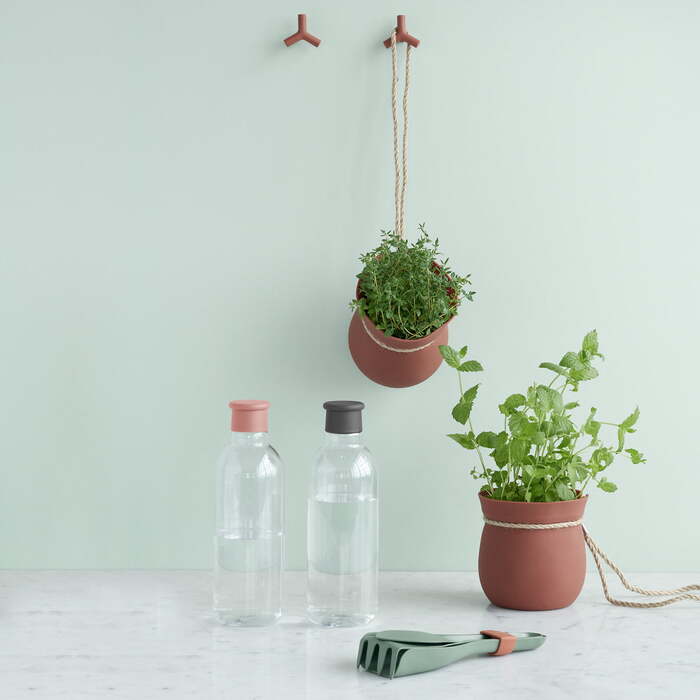 Бутылка для воды 0,75 л, розовая Drink It Rig-Tig by Stelton