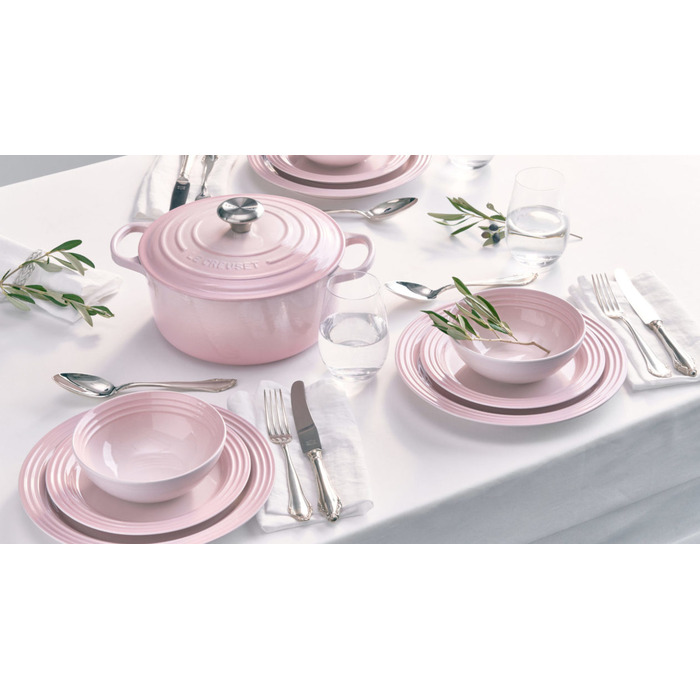 Shell Pink коллекция от бренда Le Creuset